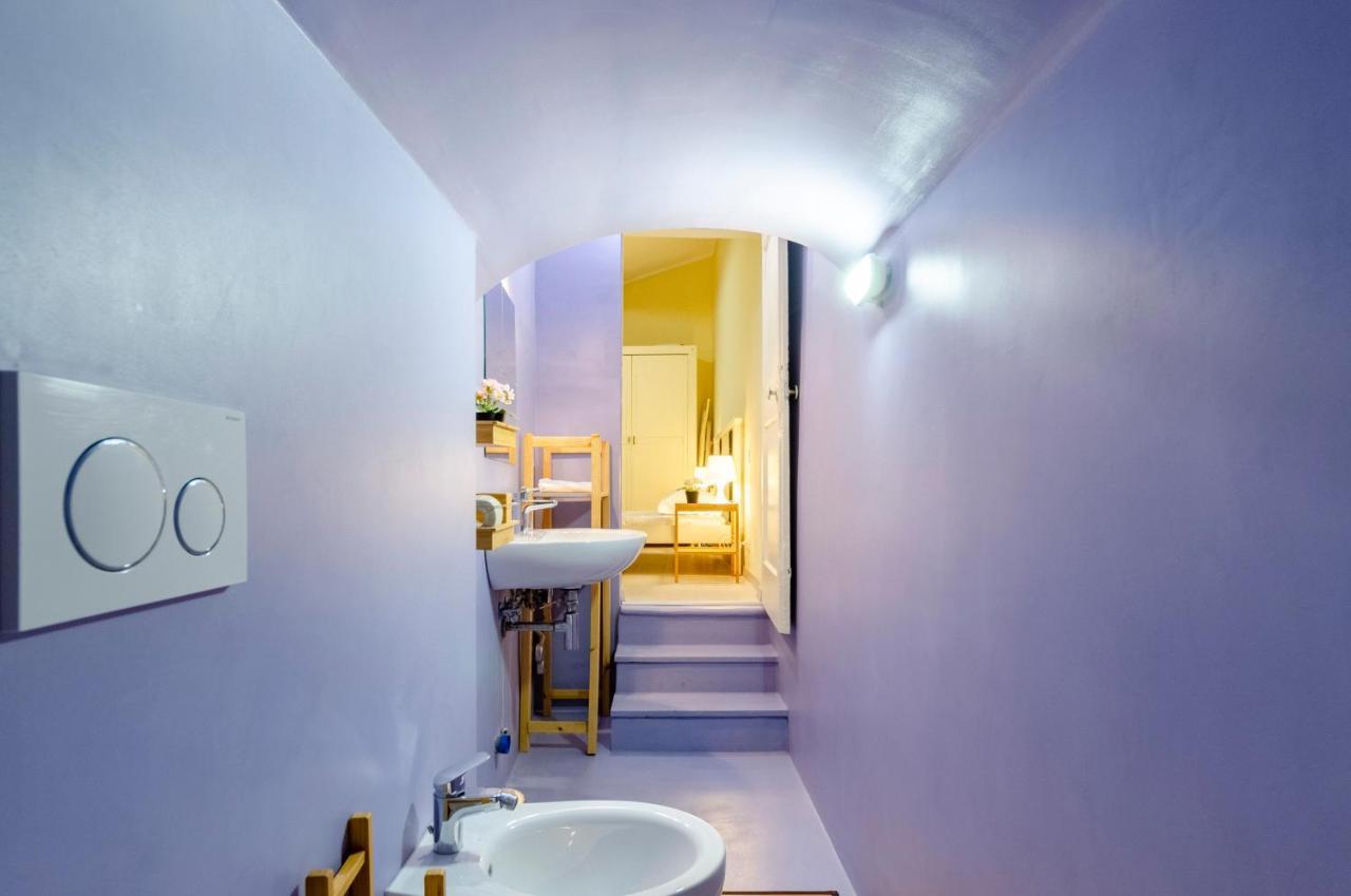 Апартаменты Joivy Cosy Flat In The Centre Генуя Экстерьер фото